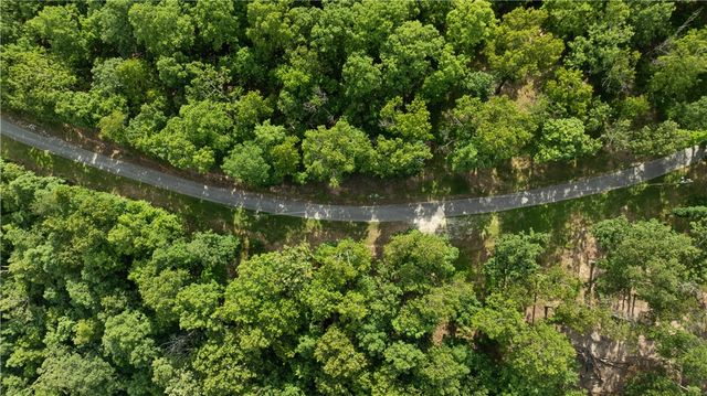 14222 Esculapia Hollow Road, Rogers, AR 72758