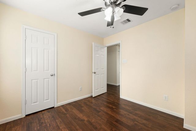 15906 Arapaho Bend Lane, Cypress, TX 77429