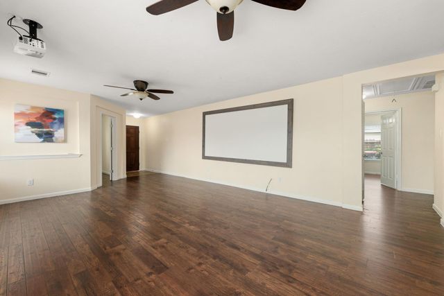 15906 Arapaho Bend Lane, Cypress, TX 77429
