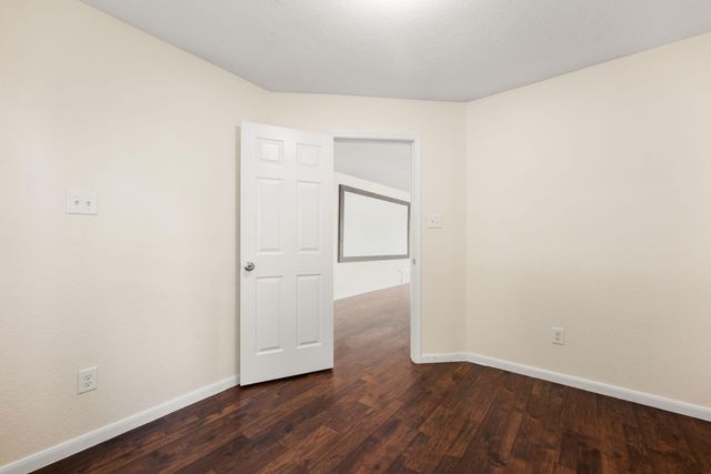15906 Arapaho Bend Lane, Cypress, TX 77429