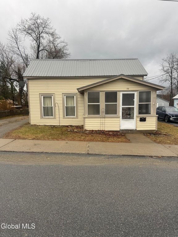 23 Burdick Avenue, Warrensburg, NY 12885