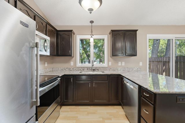 6812 44th Avenue N, Crystal, MN 55428