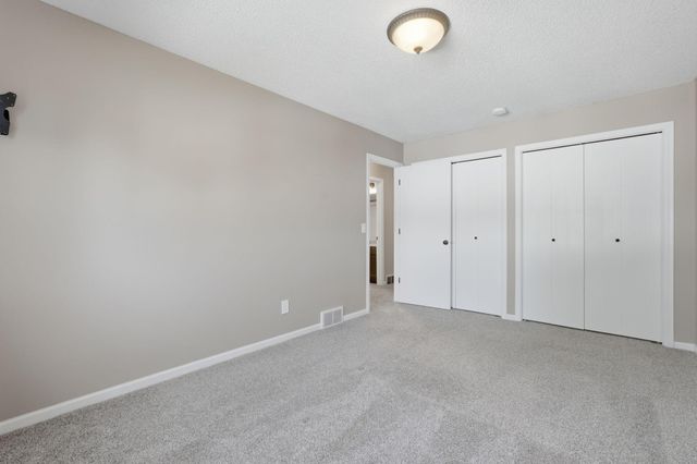 6812 44th Avenue N, Crystal, MN 55428