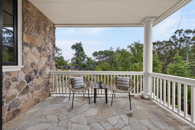 15 Jewell Place, Hillsborough, CA 94010