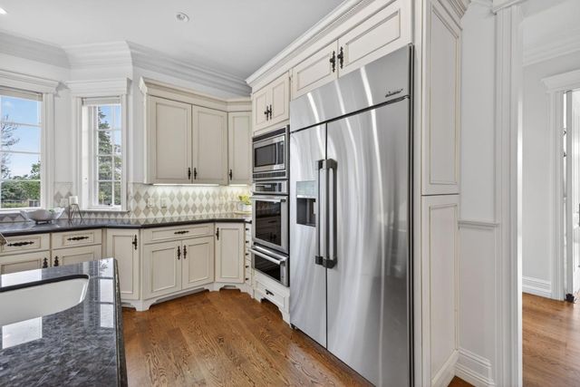 15 Jewell Place, Hillsborough, CA 94010