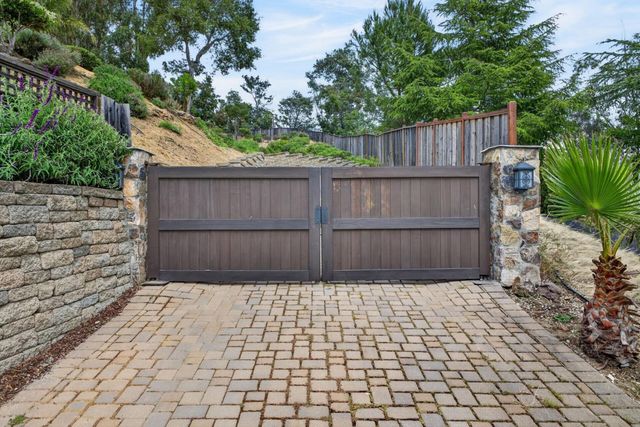 15 Jewell Place, Hillsborough, CA 94010
