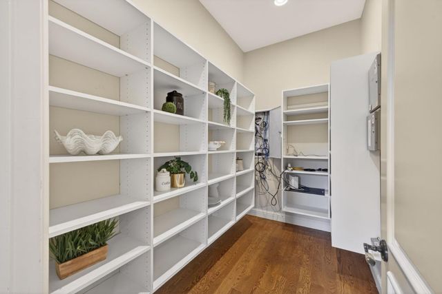 15 Jewell Place, Hillsborough, CA 94010