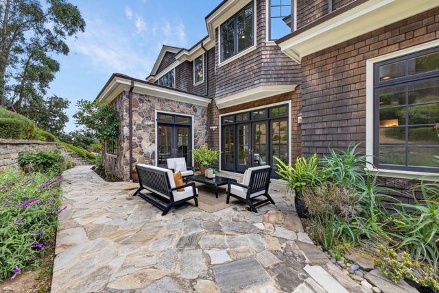 15 Jewell Place, Hillsborough, CA 94010