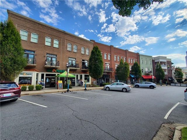 3941 Savannah Square Street, Suwanee, GA 30024