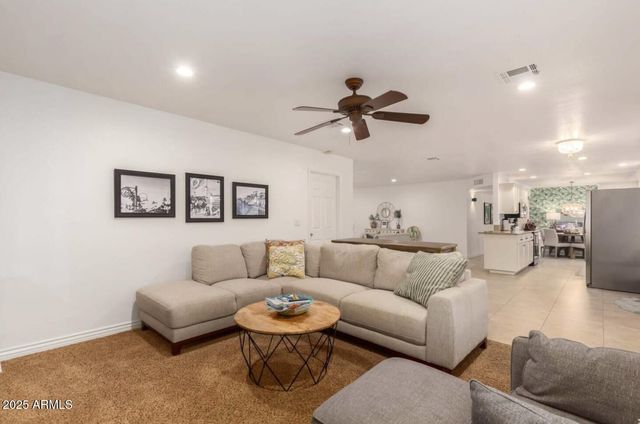 15849 N 49th Place, Scottsdale, AZ 85254