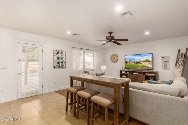 15849 N 49th Place, Scottsdale, AZ 85254