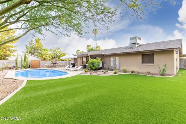 15849 N 49th Place, Scottsdale, AZ 85254