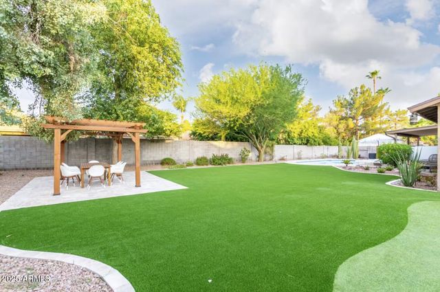 15849 N 49th Place, Scottsdale, AZ 85254
