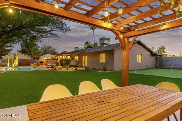 15849 N 49th Place, Scottsdale, AZ 85254