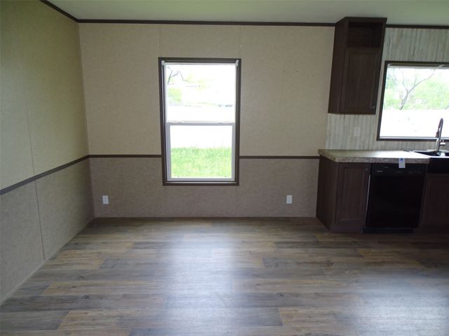 1123 Market Street, Tye, TX 79563