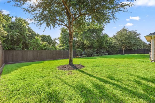 17707 Country Cove, Cypress, TX 77433