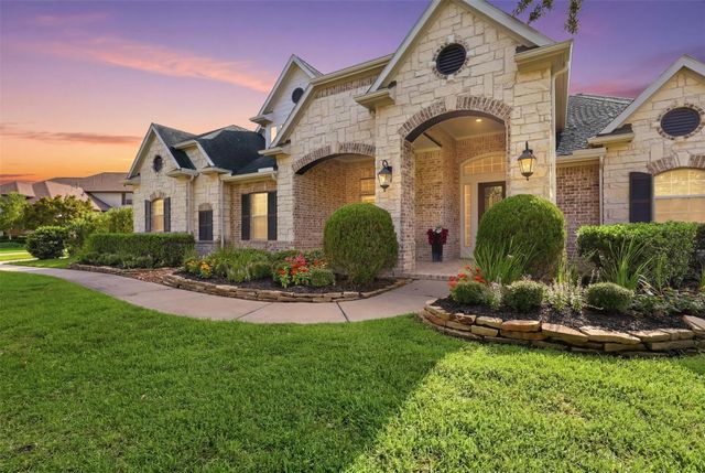 17707 Country Cove, Cypress, TX 77433