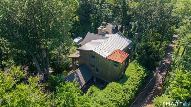 29 Old Forty Acre Mountain Road, Danbury, CT 06811