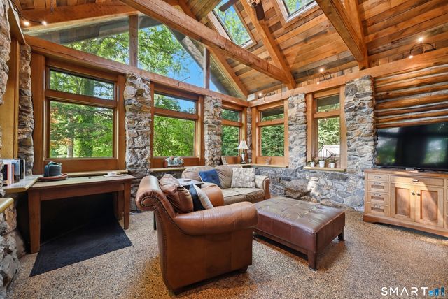 29 Old Forty Acre Mountain Road, Danbury, CT 06811