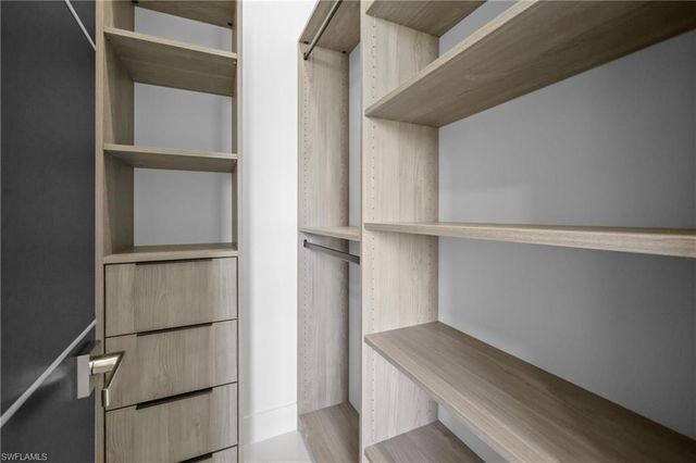 2422 Nelson RD N, Cape Coral, FL 33993