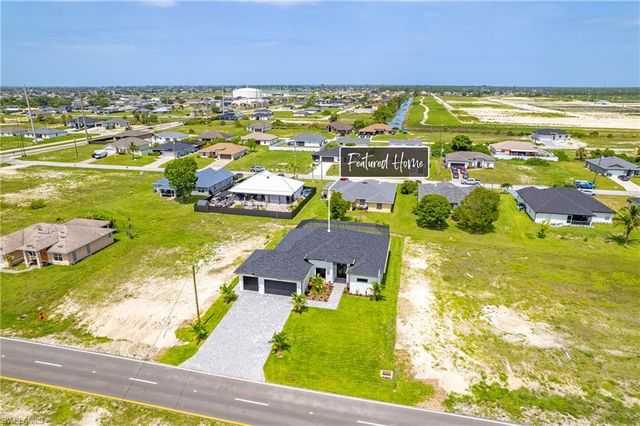 2422 Nelson RD N, Cape Coral, FL 33993