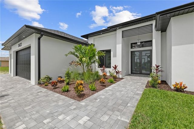 2422 Nelson RD N, Cape Coral, FL 33993