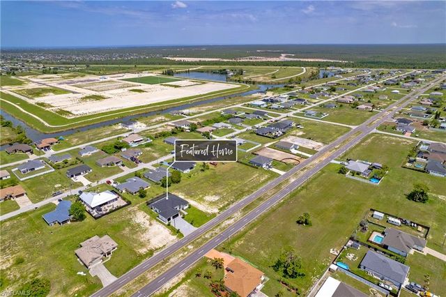 2422 Nelson RD N, Cape Coral, FL 33993