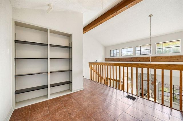 1748 Ohlen RD 42, Austin, TX 78757