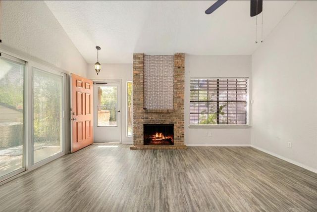 1748 Ohlen RD 42, Austin, TX 78757