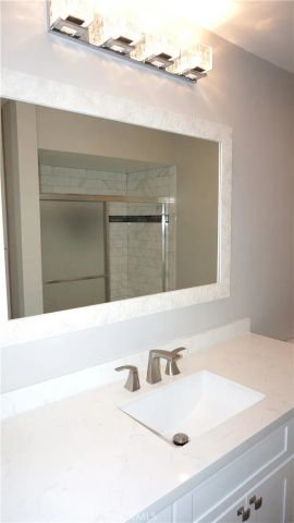 4499 N Via Marisol 314, Los Angeles, CA 90042