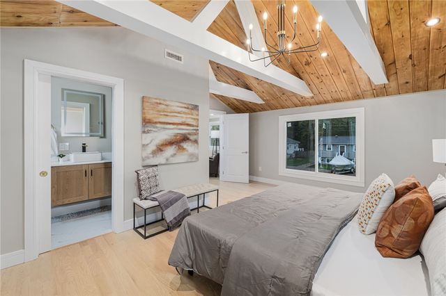 63 Aspen Road, South Kingstown, RI 02879