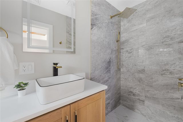 63 Aspen Road, South Kingstown, RI 02879