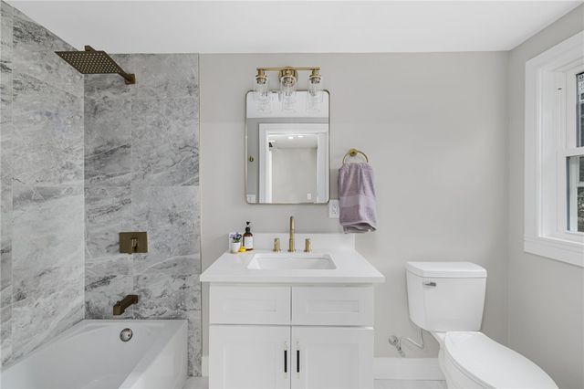 63 Aspen Road, South Kingstown, RI 02879