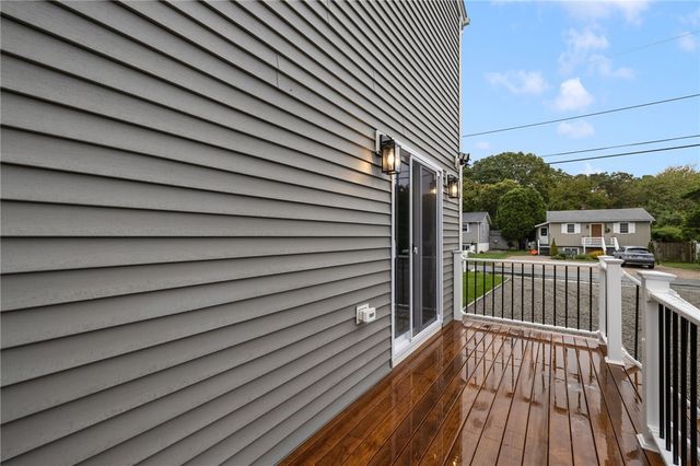 63 Aspen Road, South Kingstown, RI 02879