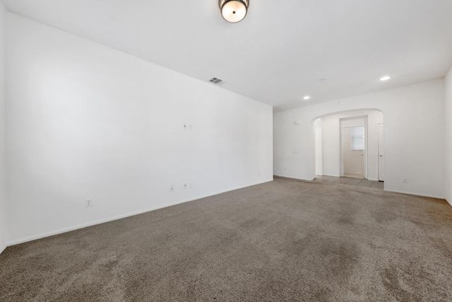 601 Calle Vibrante, Palm Desert, CA 92211