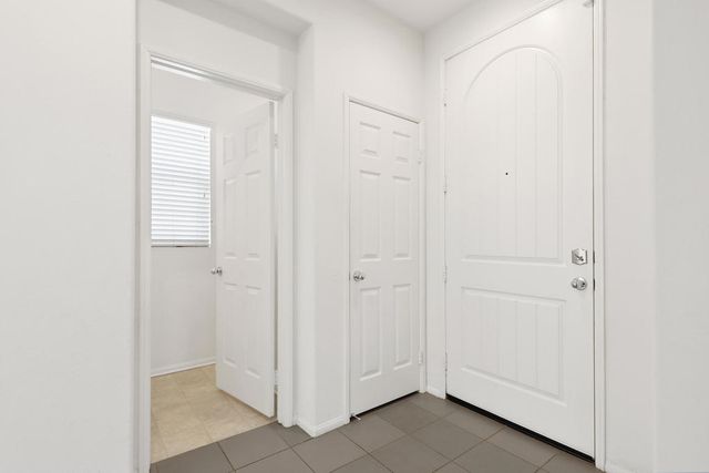 601 Calle Vibrante, Palm Desert, CA 92211