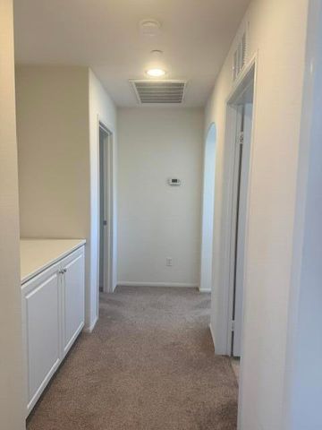 601 Calle Vibrante, Palm Desert, CA 92211