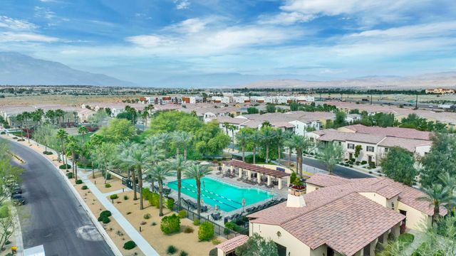 601 Calle Vibrante, Palm Desert, CA 92211
