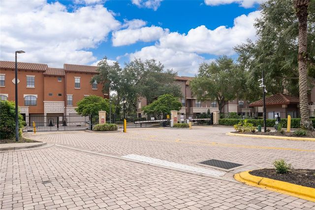 6141 METROWEST BOULEVARD 201, Orlando, FL 32835
