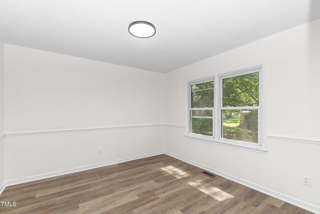 726 W M Street, Erwin, NC 28339