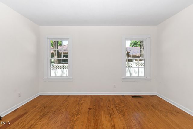 726 W M Street, Erwin, NC 28339