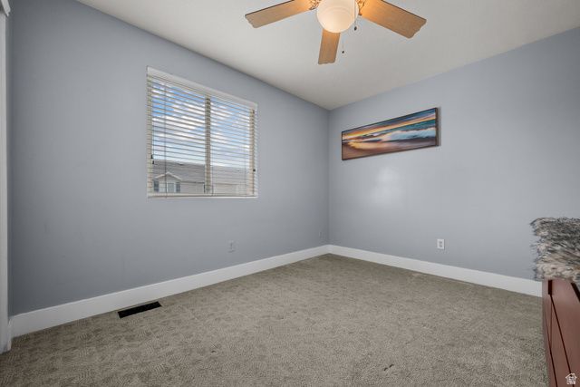 5196 W DOVE CREEK LN, West Jordan, UT 84081