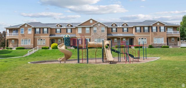 5196 W DOVE CREEK LN, West Jordan, UT 84081