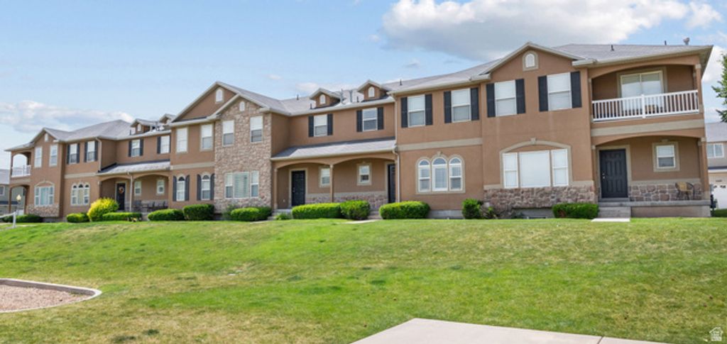 5196 W DOVE CREEK LN, West Jordan, UT 84081