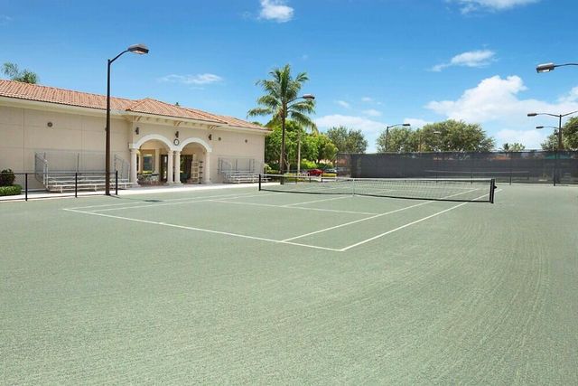 6880 Antinori Lane, Boynton Beach, FL 33437