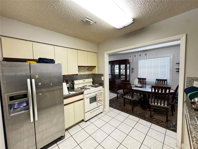 11510 SW 191st Ter, Miami, FL 33157