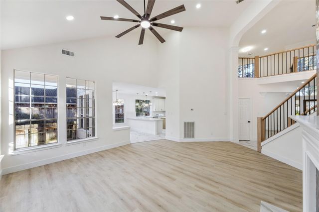 1404 Blueberry Lane, Friendswood, TX 77546