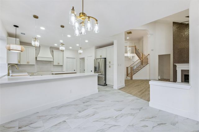 1404 Blueberry Lane, Friendswood, TX 77546