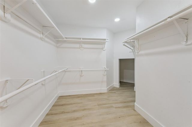 1404 Blueberry Lane, Friendswood, TX 77546