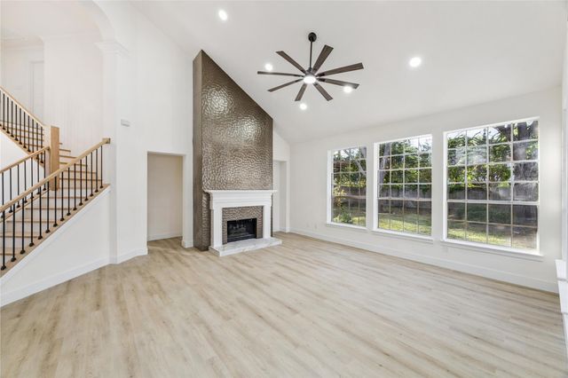 1404 Blueberry Lane, Friendswood, TX 77546